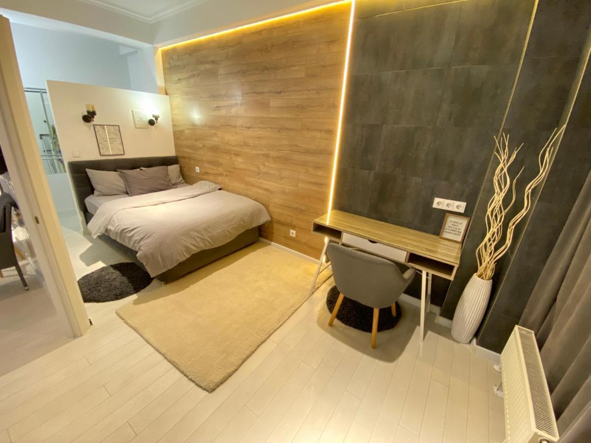 New Double Room Luxury Apartment In The Center Kisinyov Kültér fotó