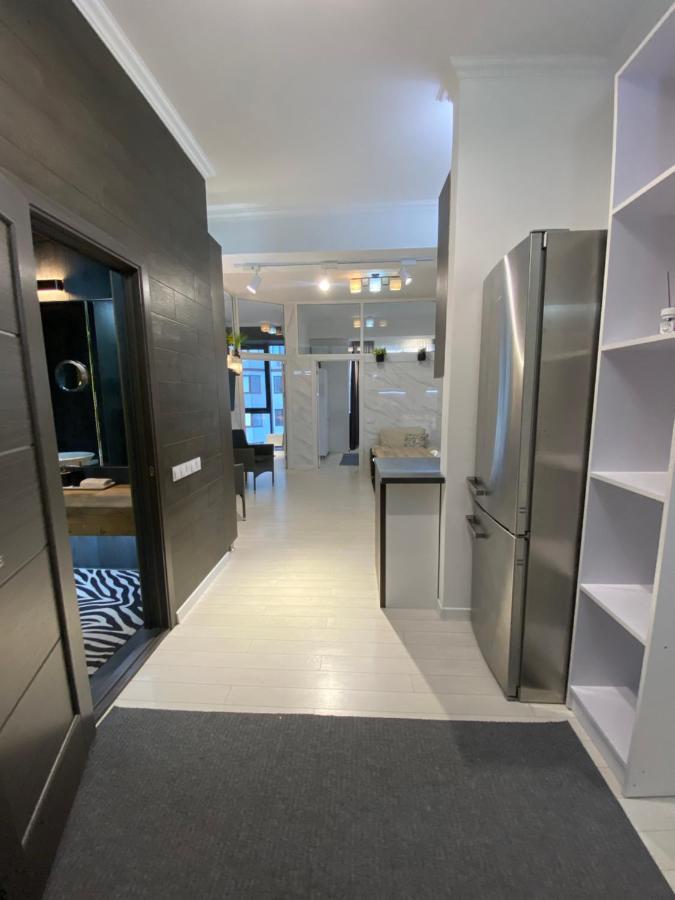 New Double Room Luxury Apartment In The Center Kisinyov Kültér fotó