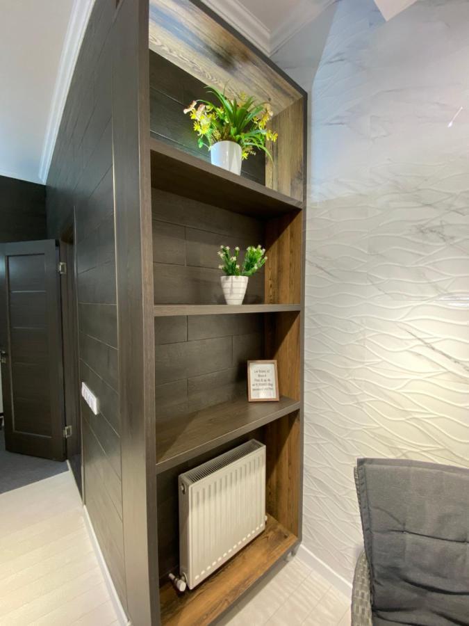 New Double Room Luxury Apartment In The Center Kisinyov Kültér fotó